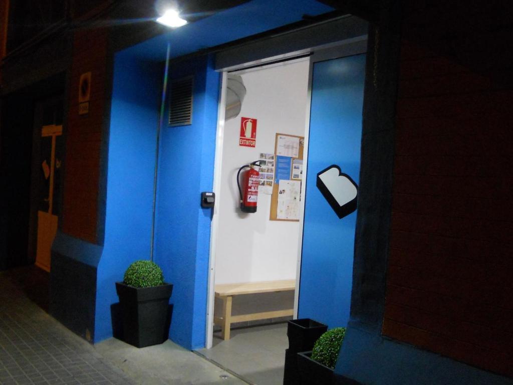 Bedcelona Hostel Barcelona Exterior photo